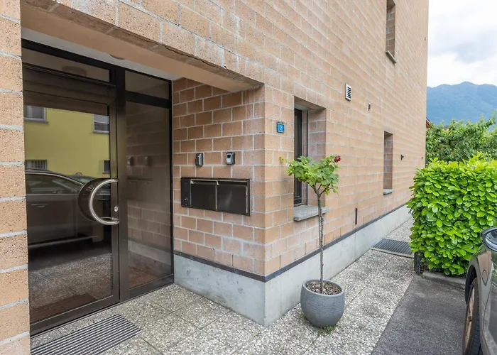 Feel Like Home, Close To Verzasca, Tenero, Locarno * ゴルドラ